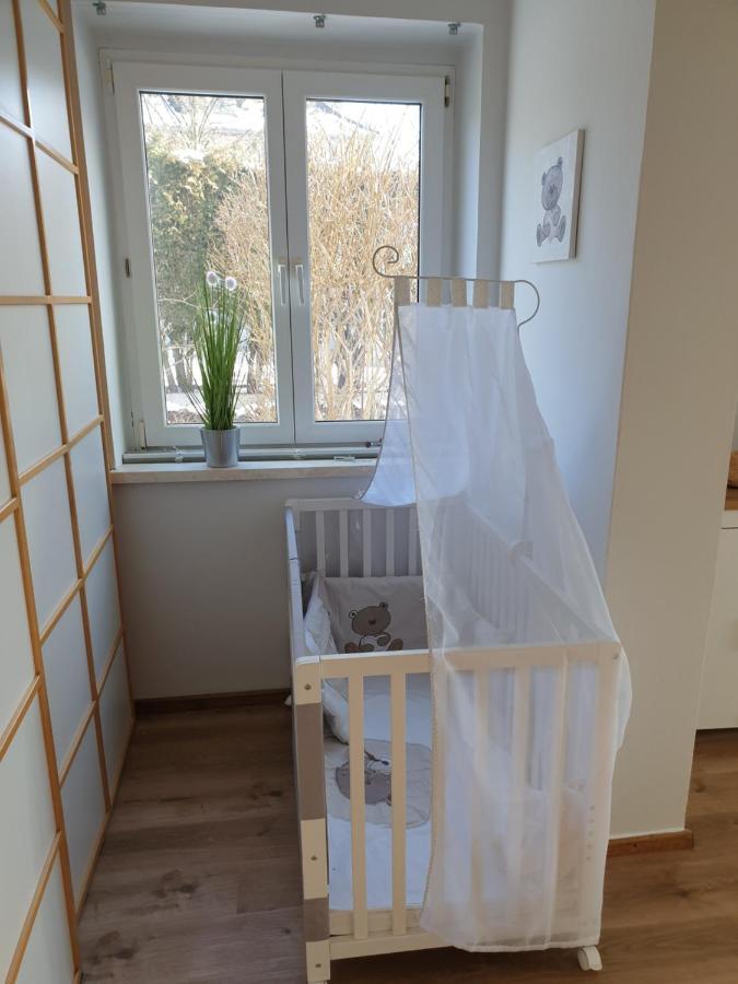 Family Apartment Linz Wohnen Mit Garten Am Fusse Des Poestlingbergs Top Lage Villenviertel Ngoại thất bức ảnh
